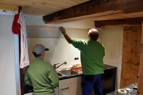 2020KuechenmontageUeliderSchreiner